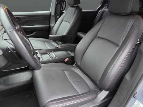 Used 2023 Honda Odyssey Sport image 11