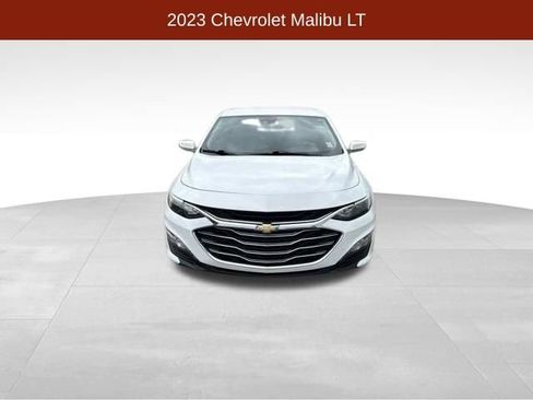 Used 2023 Chevrolet Malibu LT FWD image 2