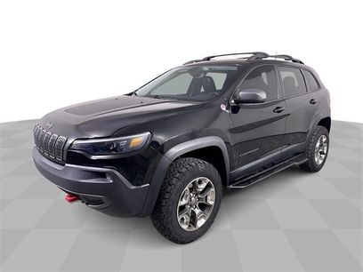 Used 2019 Jeep Cherokee Trailhawk w/ Comfort/Convenience Group