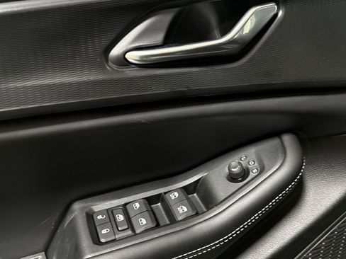 New 2026 Jeep Grand Cherokee L Laredo AWD/4WD image 21