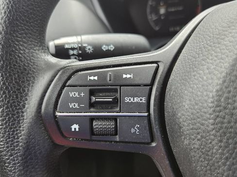 Used 2024 Honda HR-V LX image 23