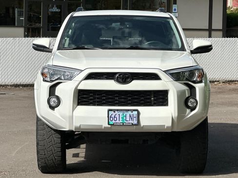 Used 2019 Toyota 4Runner SR5 Premium AWD/4WD image 10