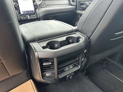 Used 2024 RAM 3500 Limited AWD/4WD image 25