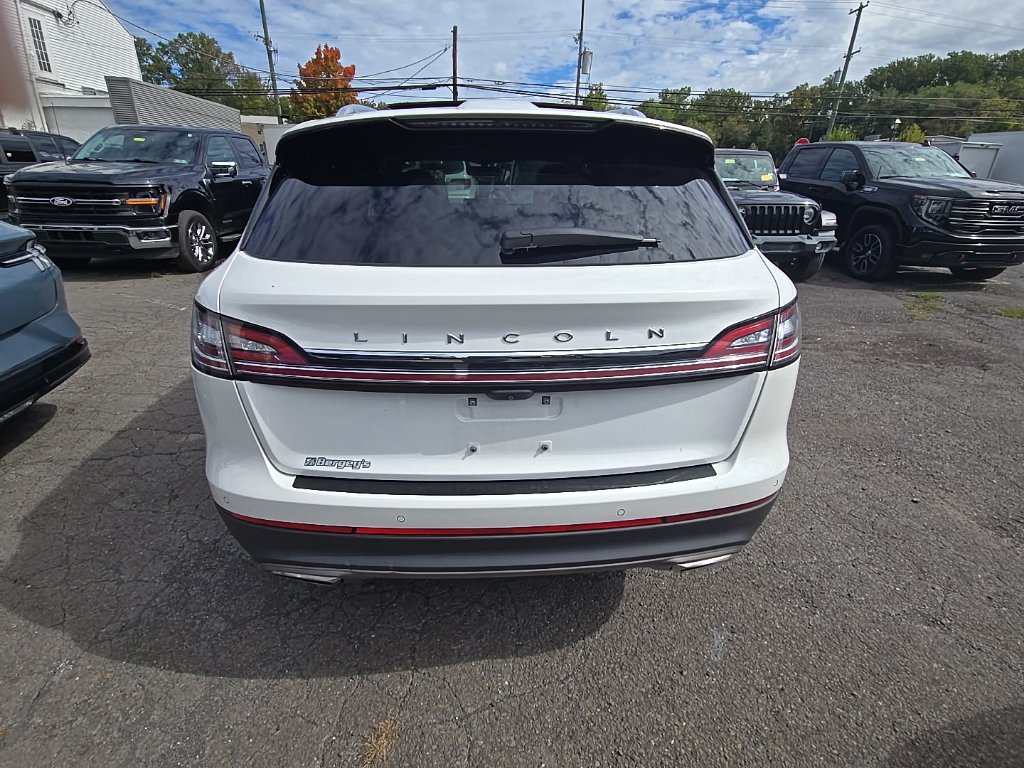 Used 2021 Lincoln Nautilus Reserve AWD/4WD image 5
