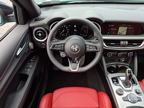 New 2026 Alfa Romeo Stelvio Sprint AWD/4WD image 11