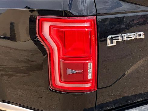 Used 2015 Ford F150 Lariat w/ Equipment Group 502A Luxury AWD/4WD image 29