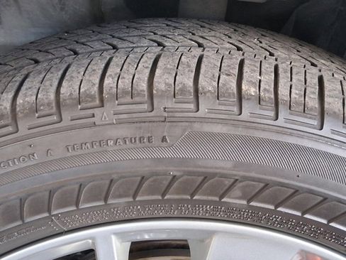 Used 2023 INFINITI QX50 Luxe image 17