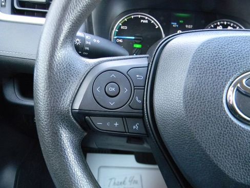Used 2020 Toyota RAV4 LE w/ All Weather Liner Package AWD/4WD image 13