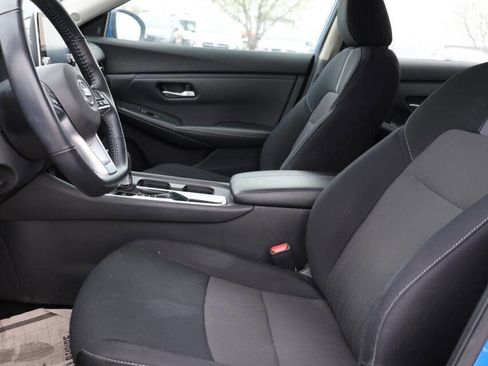 Used 2022 Nissan Sentra SV w/ Trunk Package image 13