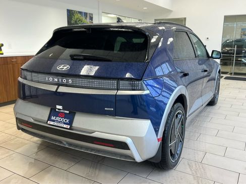 New 2026 Hyundai Ioniq 5 Limited image 8