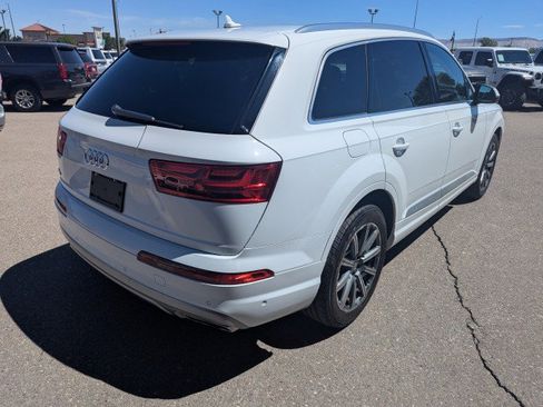 Used 2019 Audi Q7 3.0T Premium Plus w/ Premium Plus Package AWD/4WD image 5