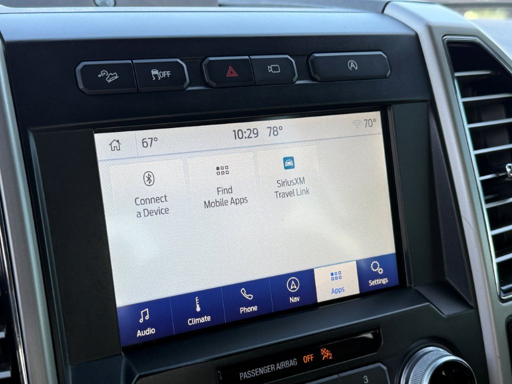 Used 2019 Ford F150 King Ranch w/ Equipment Group 601A Luxury AWD/4WD image 34