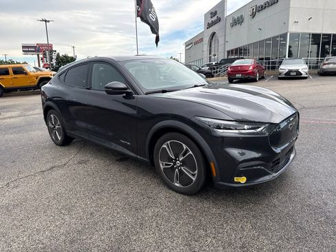 Used 2022 Ford Mustang Mach-E Select AWD/4WD image 1