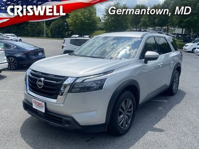 Certified 2024 Nissan Pathfinder SV