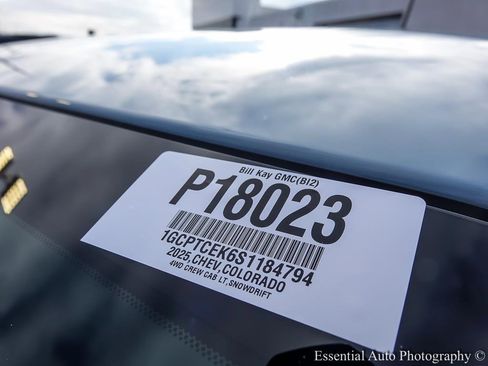 Used 2025 Chevrolet Colorado LT image 26