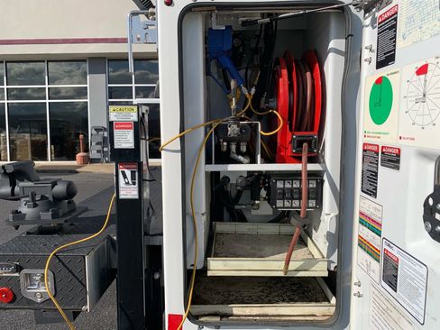 Used 2019 Ford F550 4x4 SuperCab Super Duty image 55