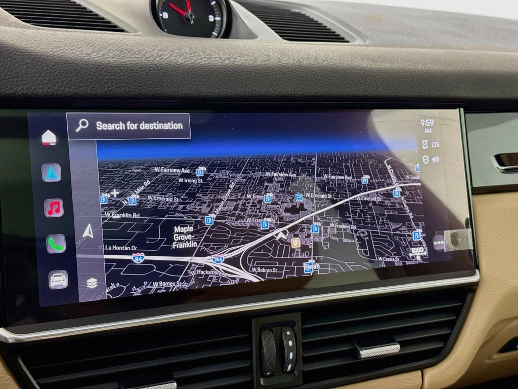 Certified 2023 Porsche Cayenne AWD/4WD image 14