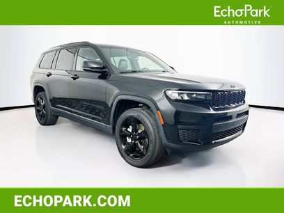 Used 2022 Jeep Grand Cherokee L Laredo