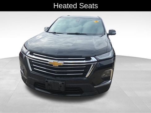 Used 2022 Chevrolet Traverse LT w/ LT Premium Package image 9