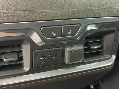 Used 2019 GMC Sierra 1500 Denali w/ Denali Ultimate Package AWD/4WD image 21