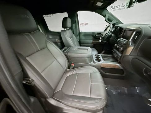 Used 2022 Chevrolet Silverado 1500 High Country w/ Technology Package AWD/4WD image 31