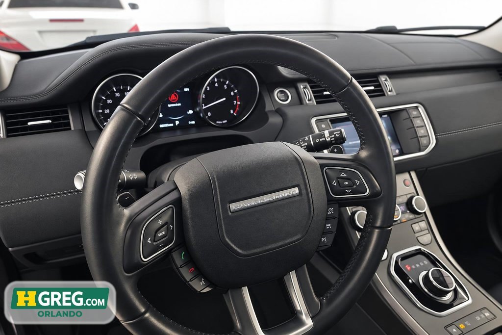Used 2019 Land Rover Range Rover Evoque SE AWD/4WD image 13