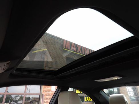 Used 2015 BMW 228i xDrive Coupe image 9