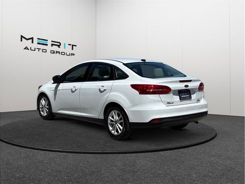 Used 2016 Ford Focus SE image 7