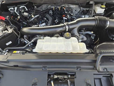 Used 2024 Ford F150 XLT w/ Equipment Group 302A MID image 32