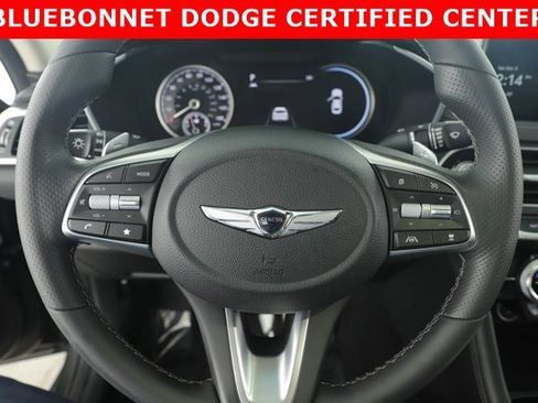 Used 2023 Genesis G70 2.0T image 18