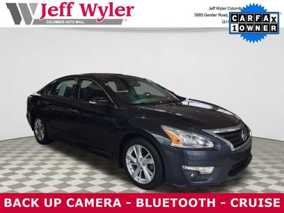 Used 2014 Nissan Altima 2.5 SL w/ Technology Package