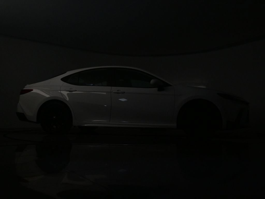 Used 2025 Toyota Camry SE FWD image 42
