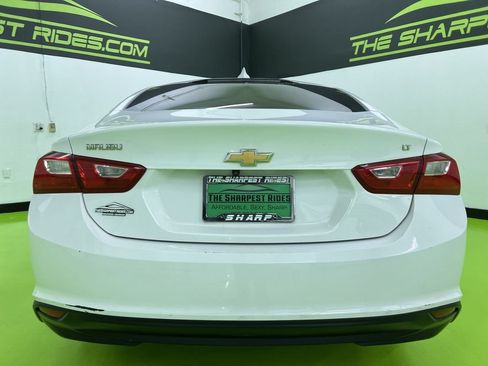 Used 2018 Chevrolet Malibu LT FWD image 8