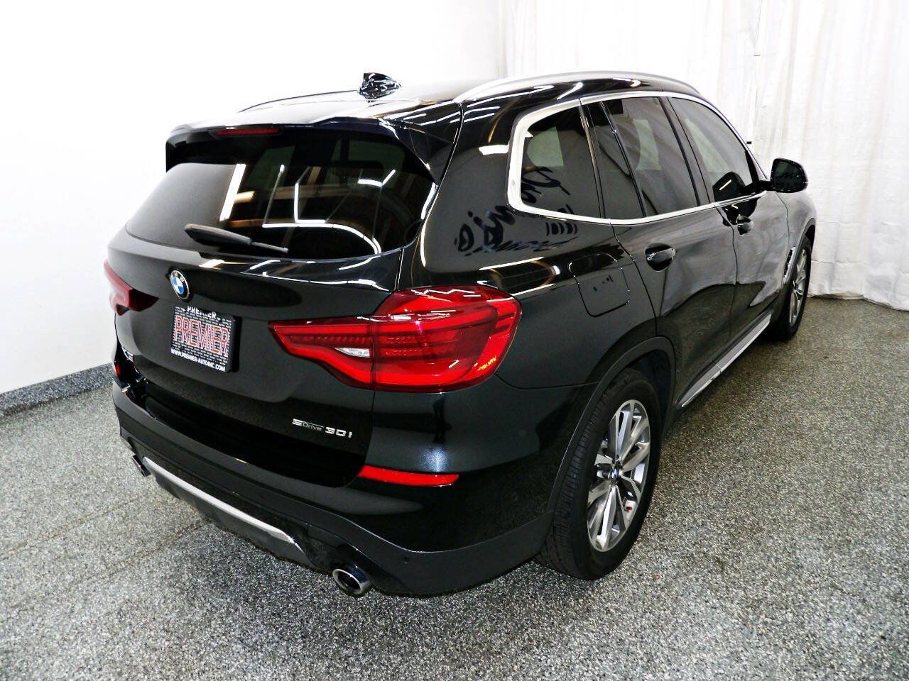 Used 2019 BMW X3 sDrive30i w/ Executive Package RWD image 6