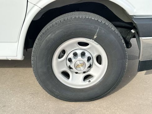 New 2025 Chevrolet Express 3500 w/ Power Convenience Package image 10