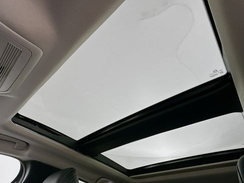 Used 2025 MAZDA CX-50 AWD 2.5 S w/ Premium Package image 27