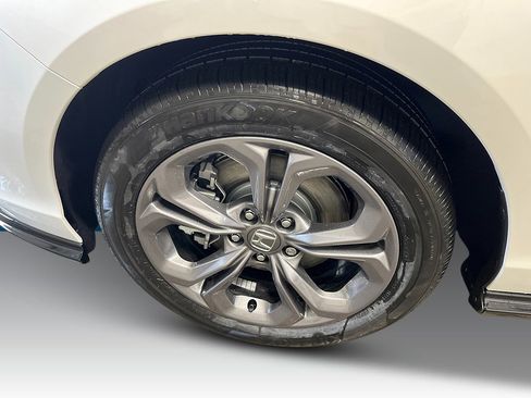 New 2026 Honda Accord EX-L image 11