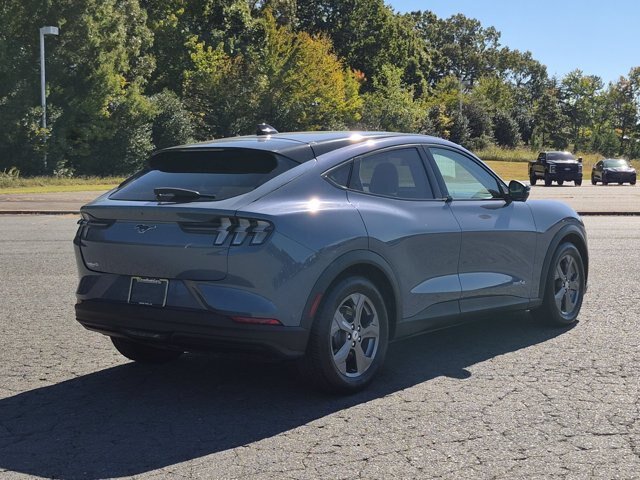 Certified 2023 Ford Mustang Mach-E Select AWD/4WD image 4