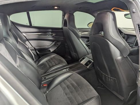 Used 2013 Porsche Panamera GTS image 27
