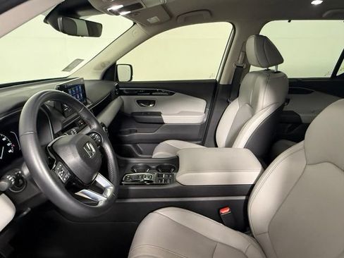 Used 2023 Honda Pilot EX-L image 27