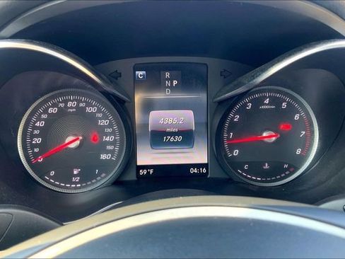 Used 2018 Mercedes-Benz C 300 4MATIC Sedan image 22