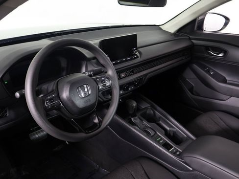 Certified 2025 Honda Accord LX image 23