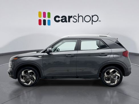 Used 2025 Hyundai Venue SEL FWD image 2
