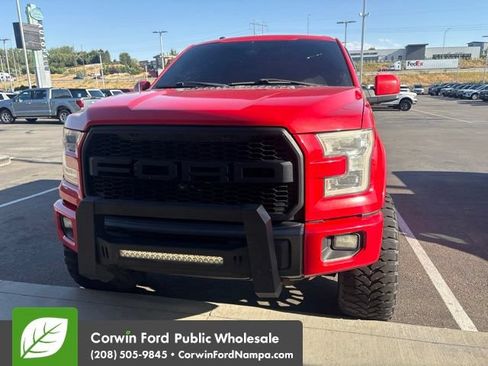 Used 2015 Ford F150 Lariat w/ Equipment Group 502A Luxury AWD/4WD image 2