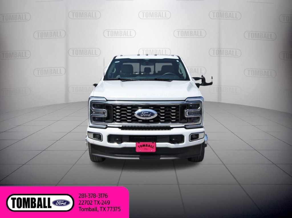 Certified 2026 Ford F350 Platinum w/ Platinum Plus Package AWD/4WD image 2