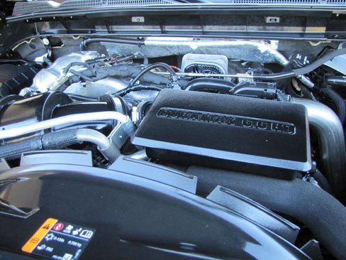 Used 2024 GMC Sierra 2500 SLE w/ SLE Convenience Package image 39