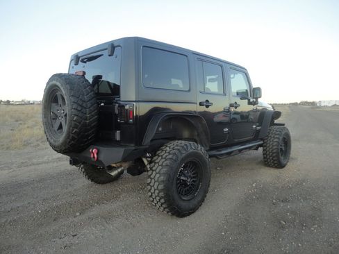Used 2013 Jeep Wrangler Unlimited Sport image 4