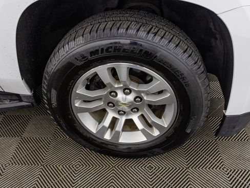 Used 2020 Chevrolet Suburban LT image 57