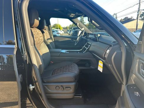 New 2026 Nissan Armada Platinum w/ Convenience Package image 22