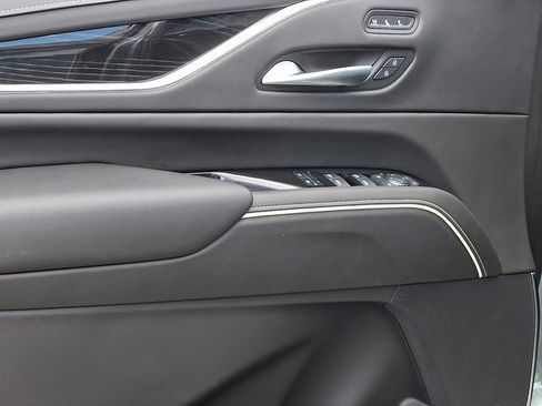 Certified 2024 Cadillac Escalade V w/ Heavy-Duty Trailer Package image 12